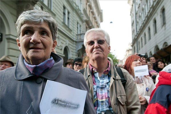 Demonstration 1